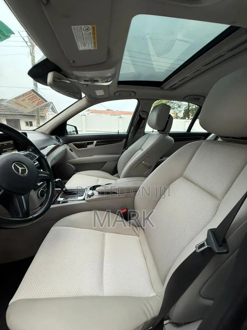 Mercedes-Benz C300 2013 Gray