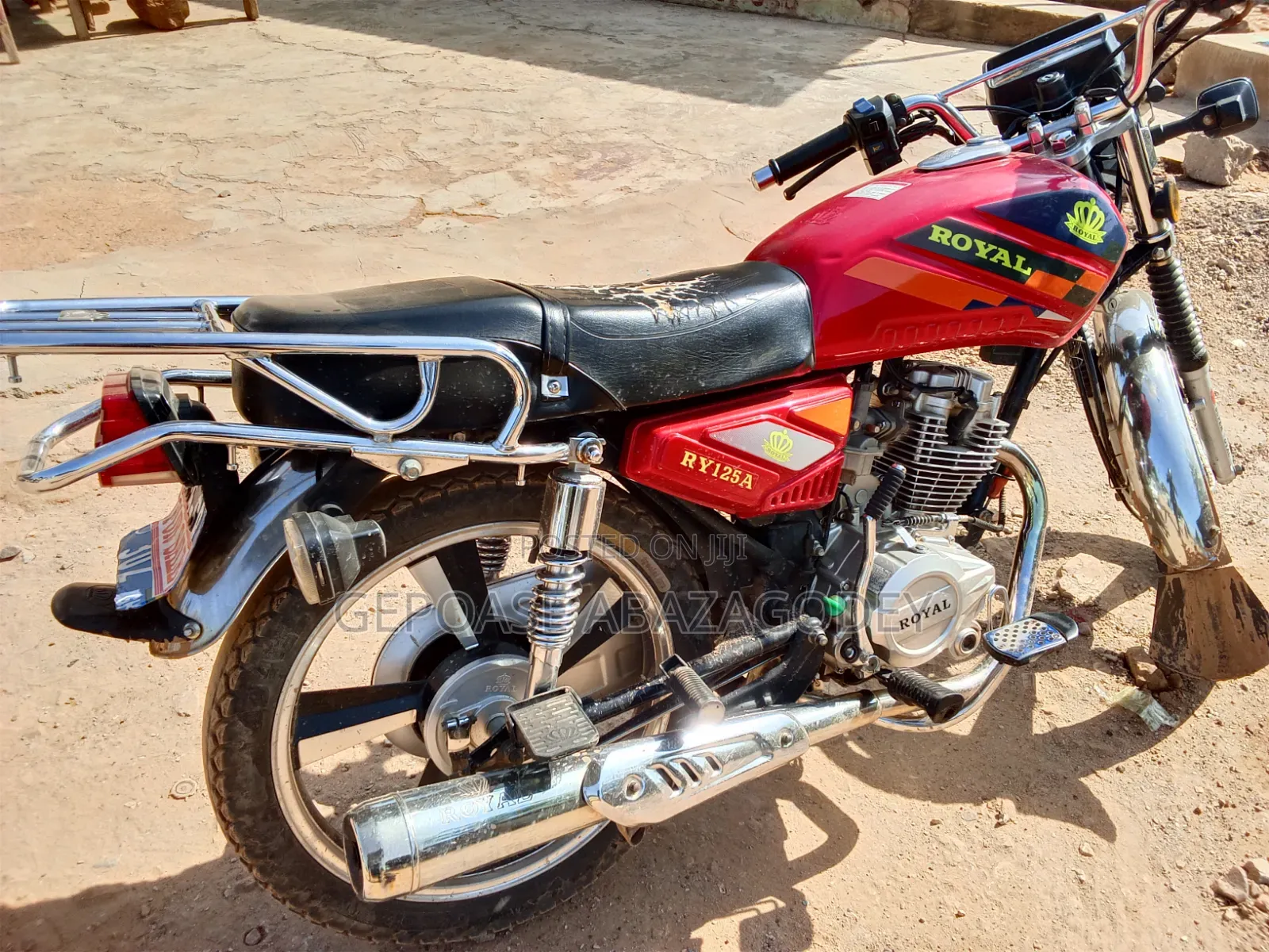 Royal RY125 2025 Red