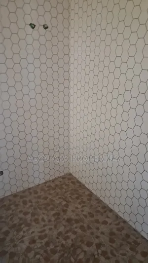 3bdrm Apartment in Saint John'S, Mile 7 for rent