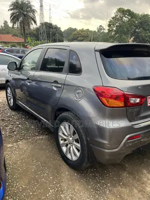 Mitsubishi Outlander Sport ES 2011 Gray