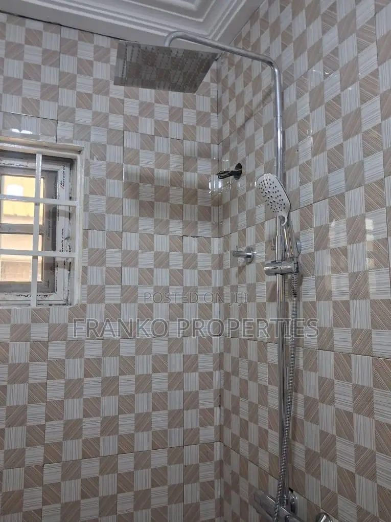 3bdrm House in Franko Properties, Lake Side Estate for rent