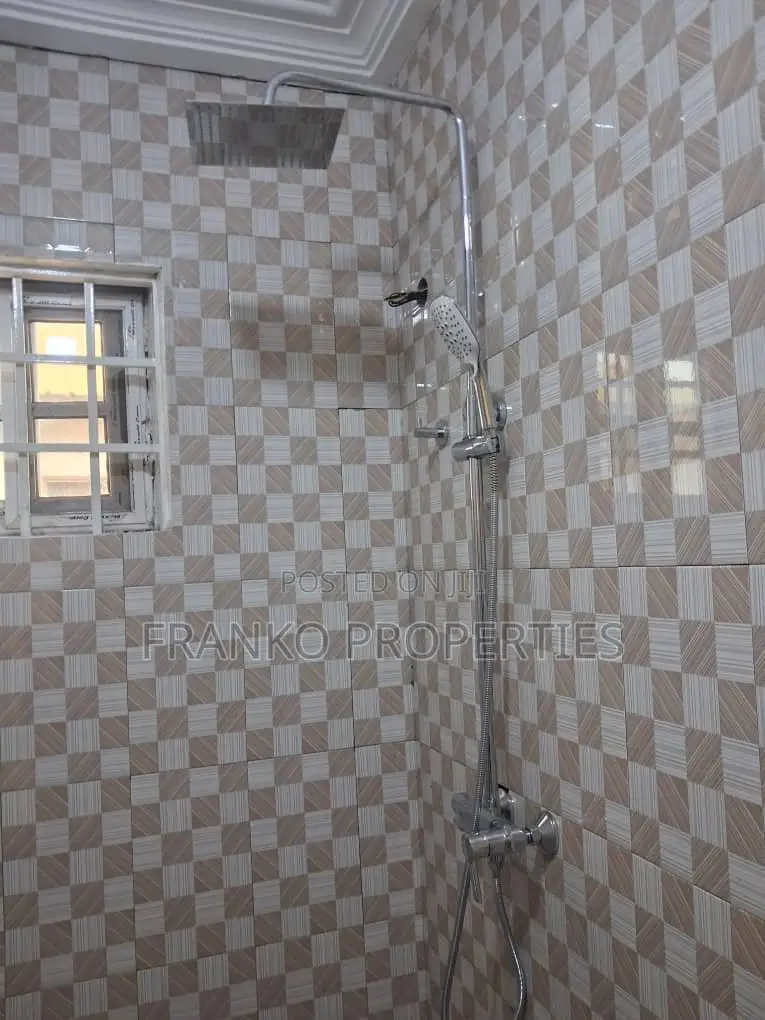 3bdrm House in Franko Properties, Lake Side Estate for rent