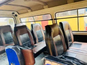 Hyundai H-100 1999 White