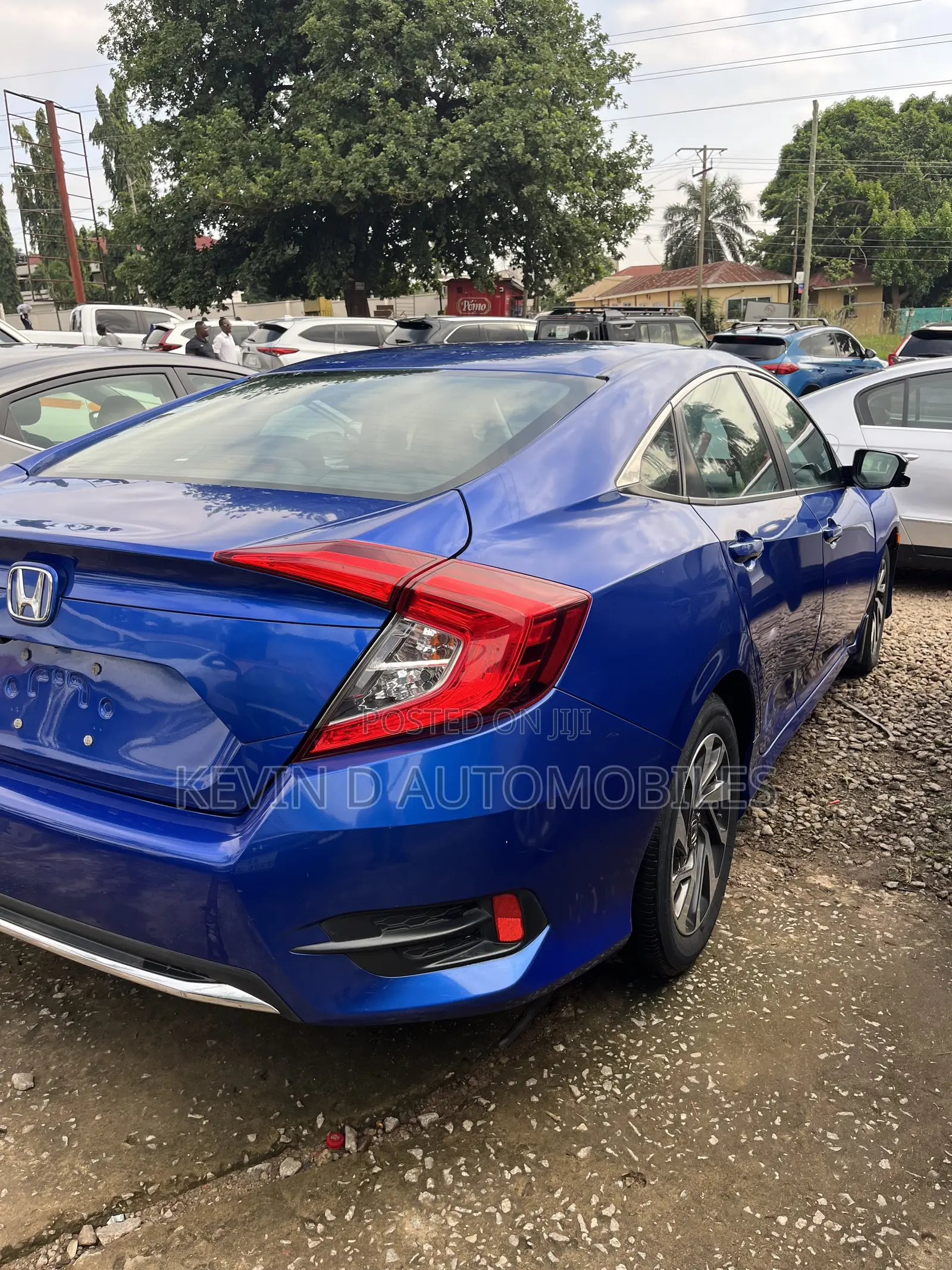 Honda Civic EX-L Sedan 2020 Blue