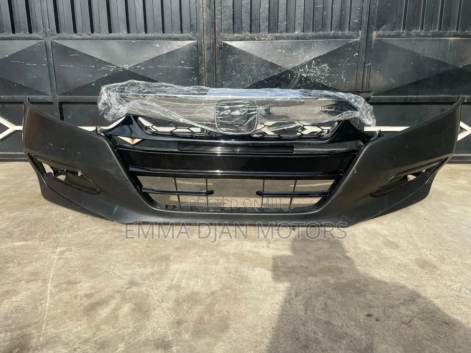 Accord 18 Complete Front Bumper