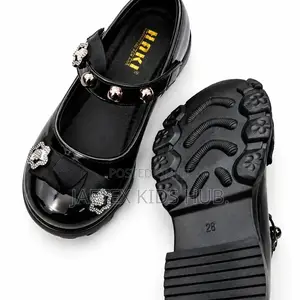 Quality Girls Bow Shoe