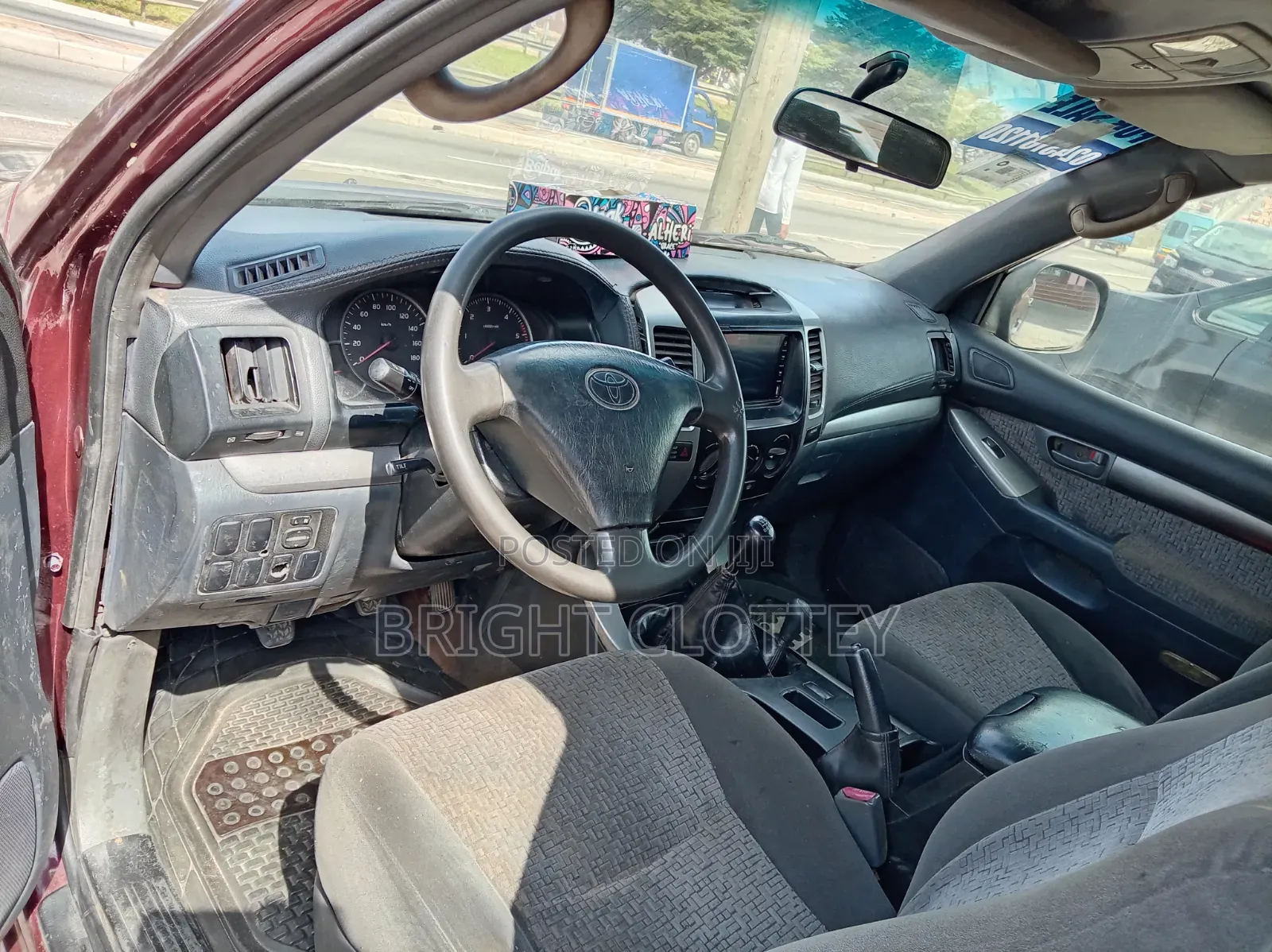 Toyota Land Cruiser Prado 2006 Red