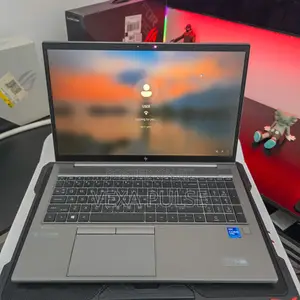 Laptop HP ZBook Firefly G8 16GB Intel Core i7 SSD 512GB