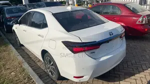 Toyota Corolla 2020 White