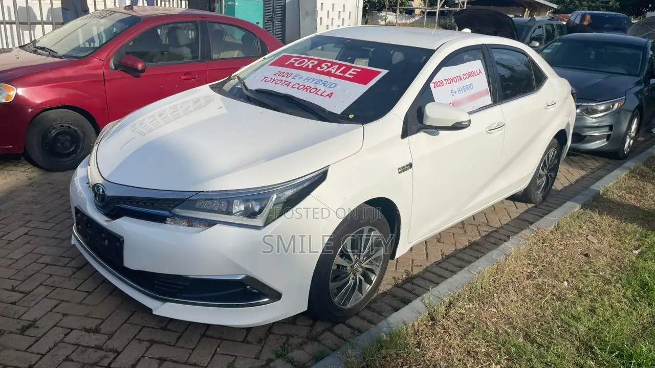 Toyota Corolla 2020 White