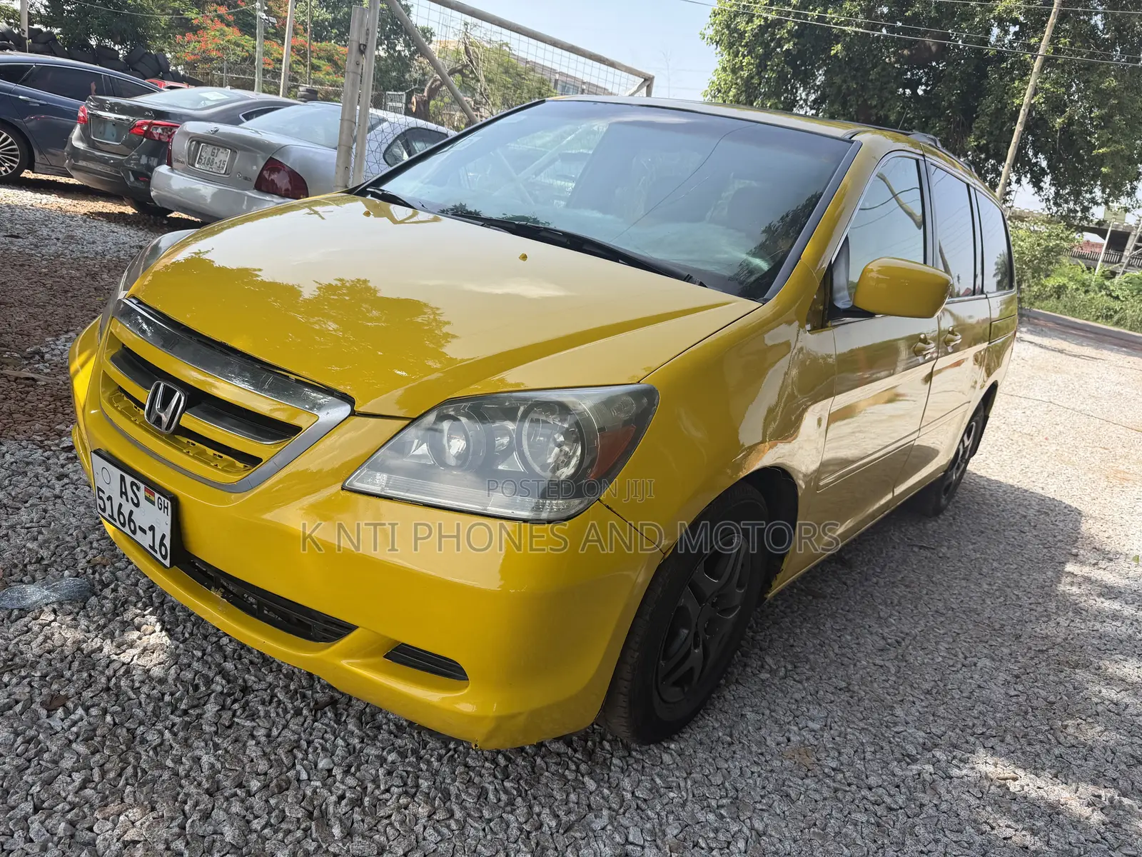 Honda Odyssey 2.4 4WD 2010 Yellow
