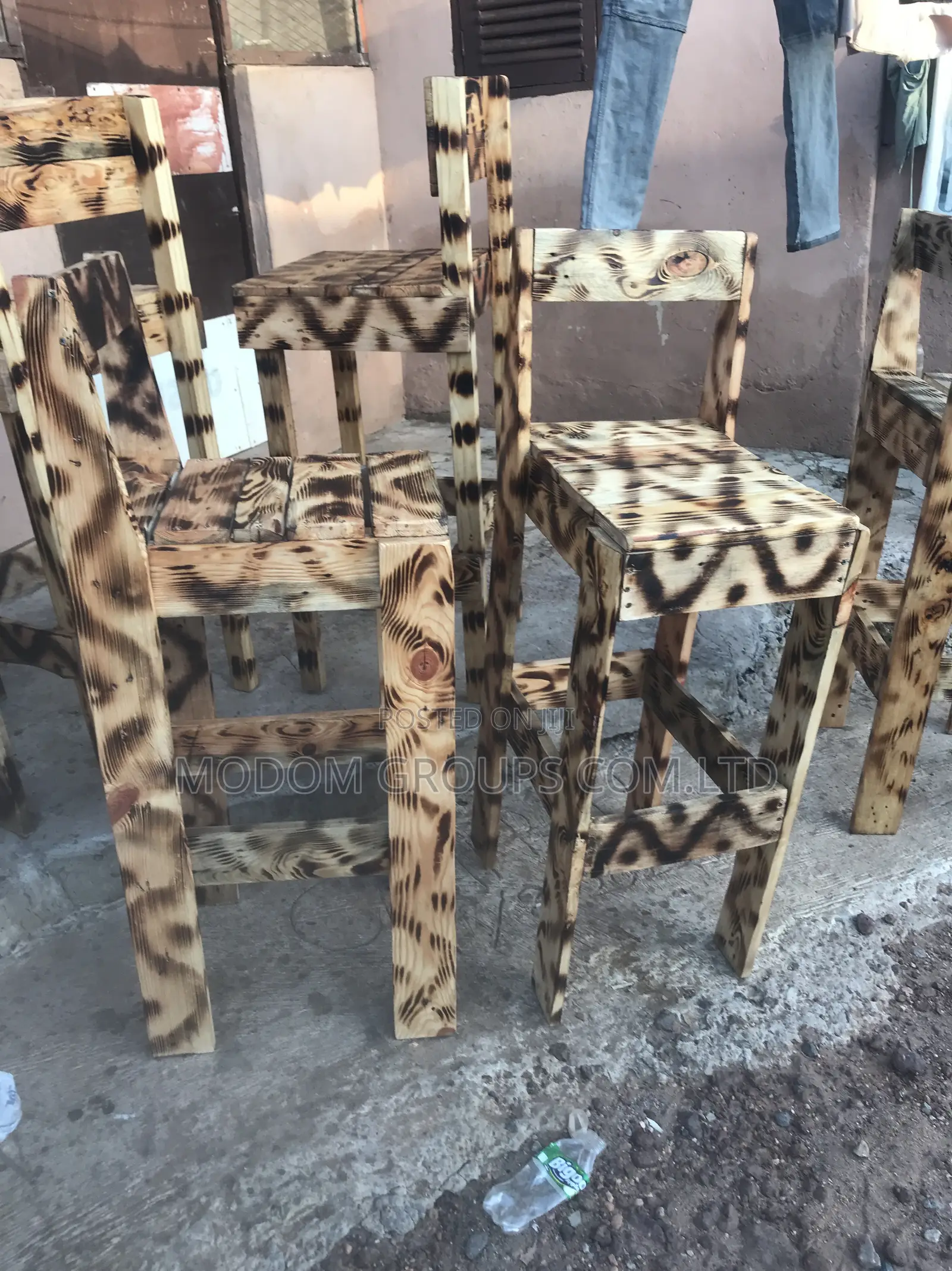 Counter Chairs for Sale