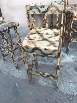 Counter Chairs for Sale