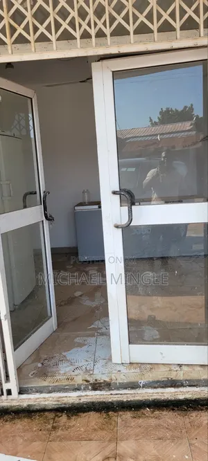 Shop for Rent