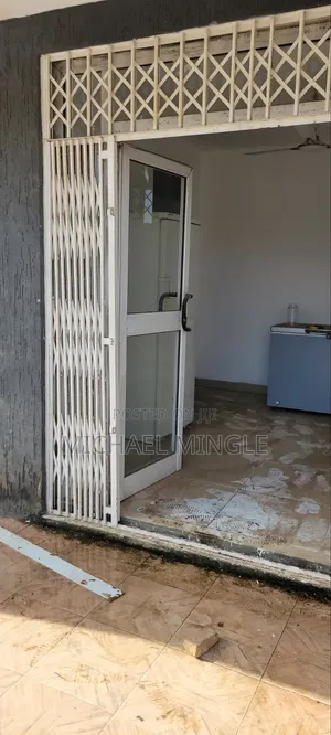 Shop for Rent