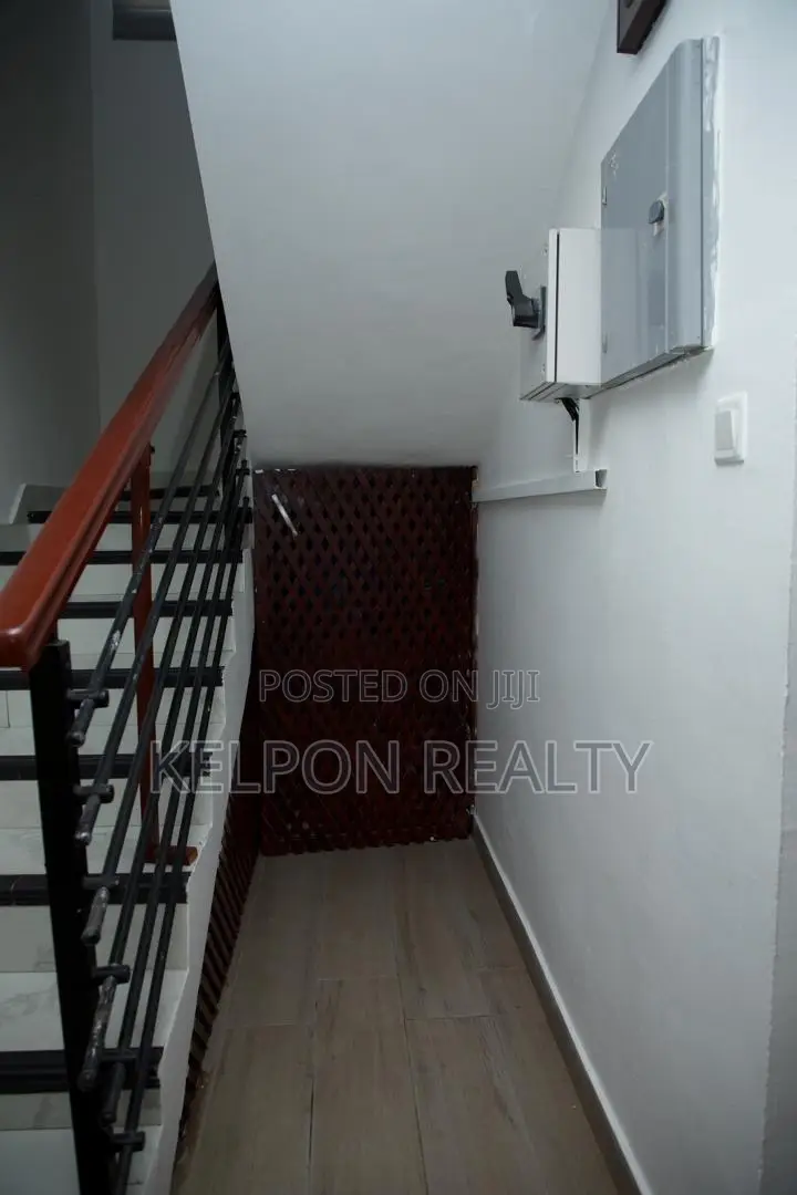 Furnished 4bdrm Duplex in Achimota, School Area for sale