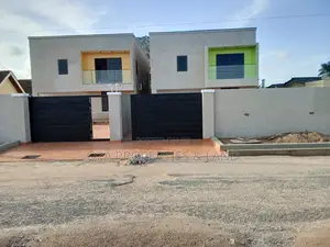 4bdrm House in Dansoman, Asoredanho for sale