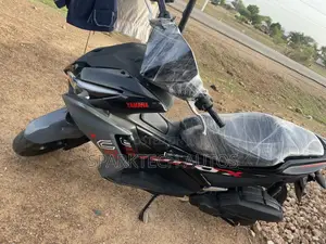 Yamaha NMAX 155 2023