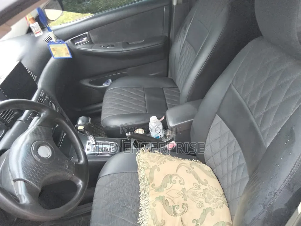 Toyota Corolla 2006 Silver