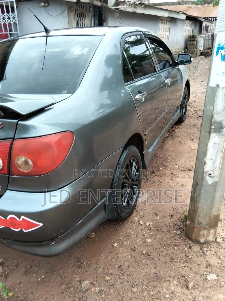 Toyota Corolla 2006 Silver