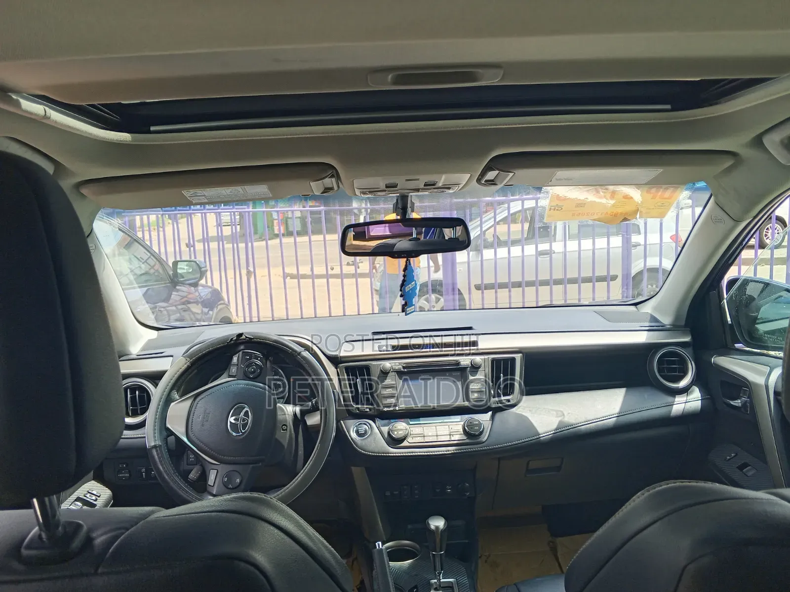 Toyota RAV4 2016 Blue