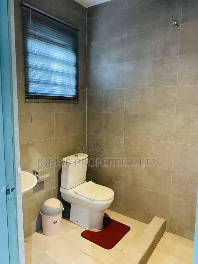 Furnished 3bdrm House for sale