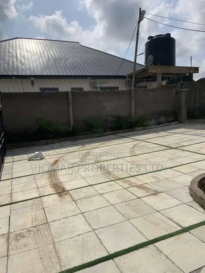 Furnished 3bdrm House for sale