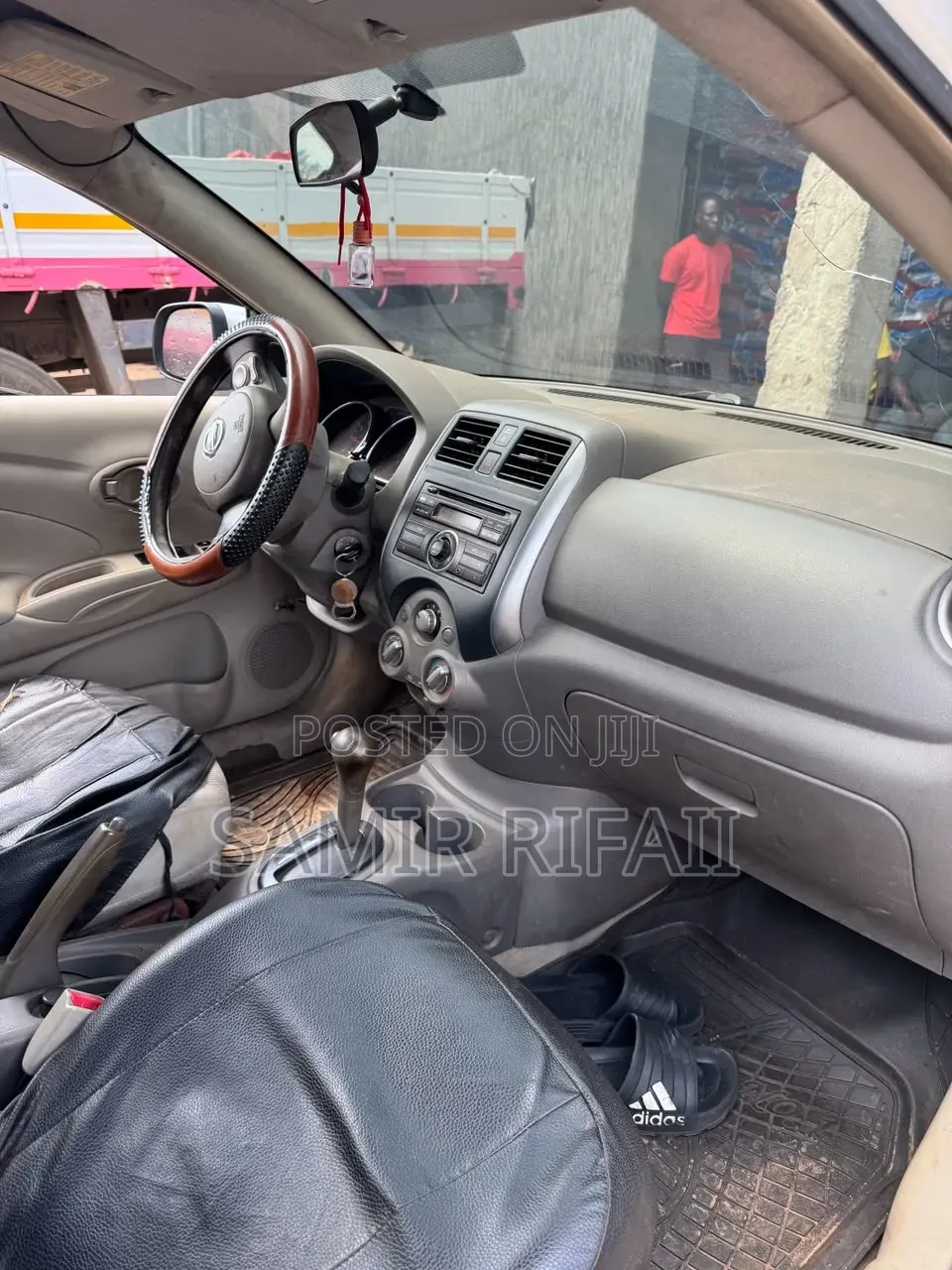 Nissan Sentra 2012 Silver