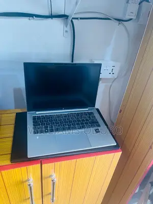 New Laptop HP EliteBook 840 G9 16GB Intel Core i7 SSD 512GB
