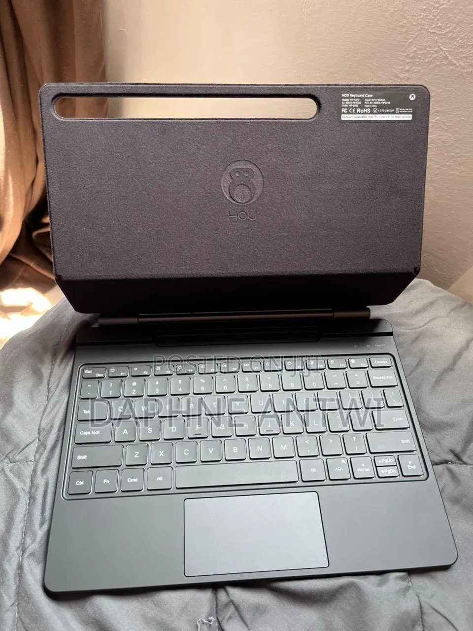 Hou Bluetooth Keybord Case (New)