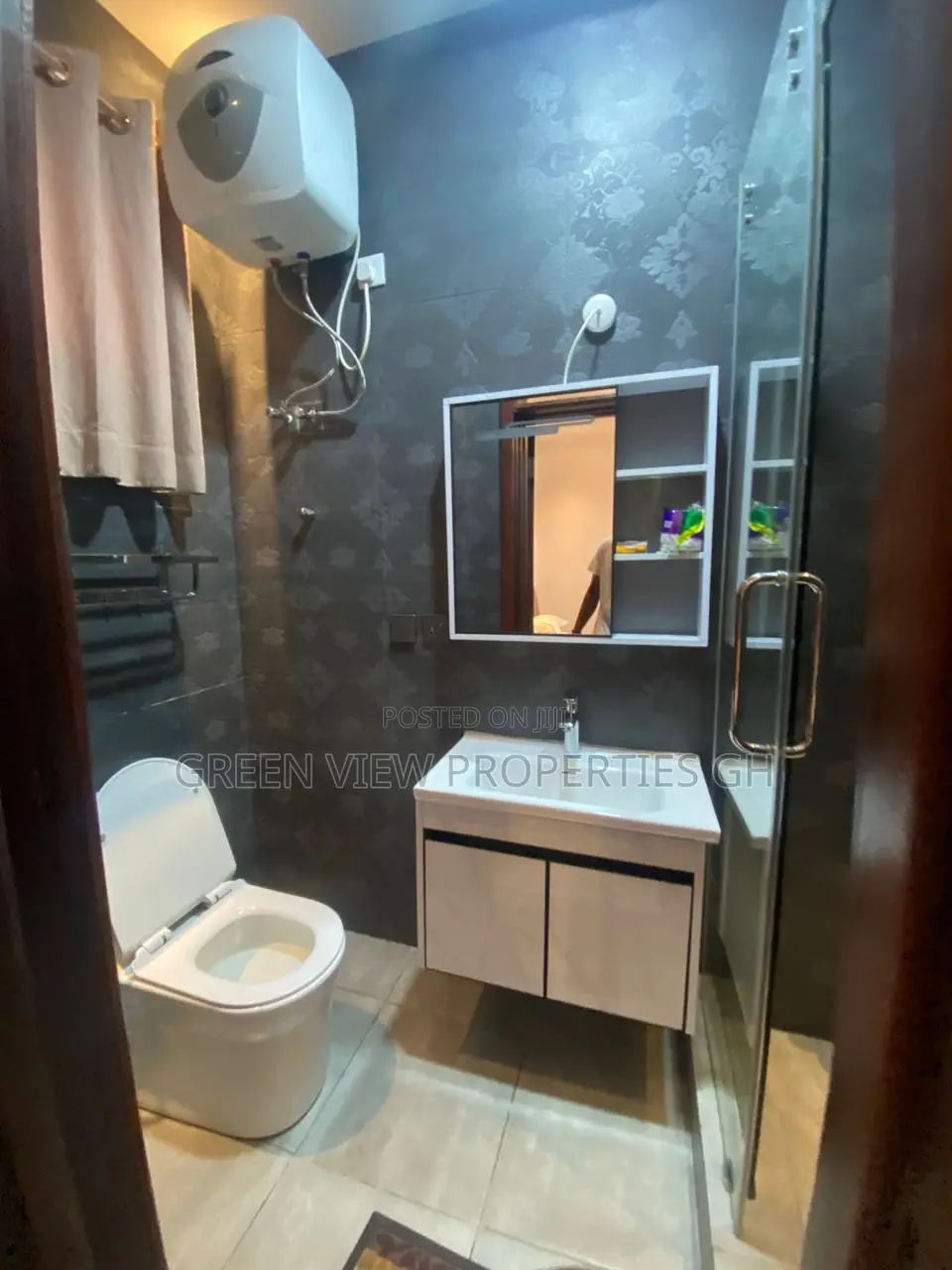 Furnished 3bdrm Apartment in Tseaddo for rent