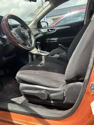Nissan Sentra SV 4dr Sedan (1.8L 4cyl CVT) 2015