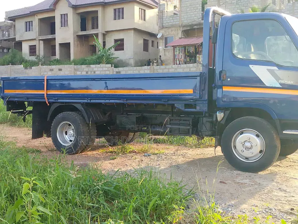 Hyundai Mighty 2