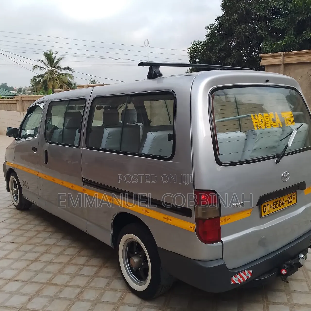 Toyota HiAce 2010 Silver