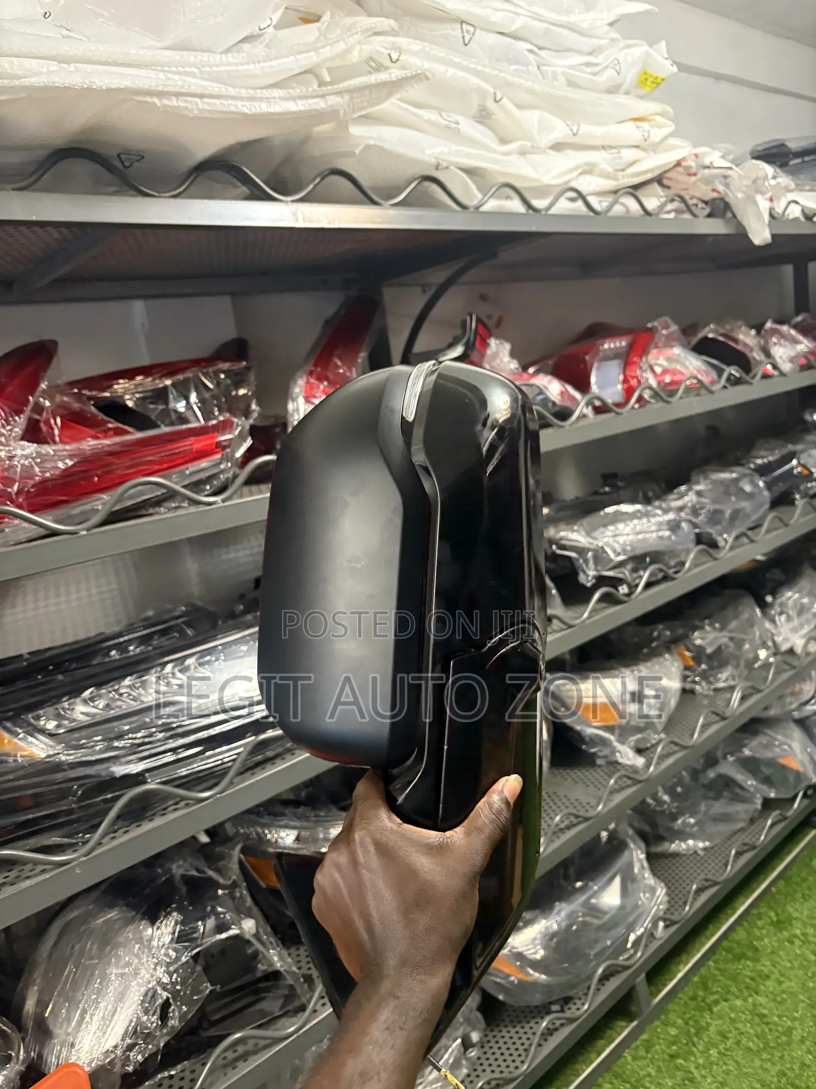 Toyota Tundra 2023,2024,2025, Driving Mirror Complete Available