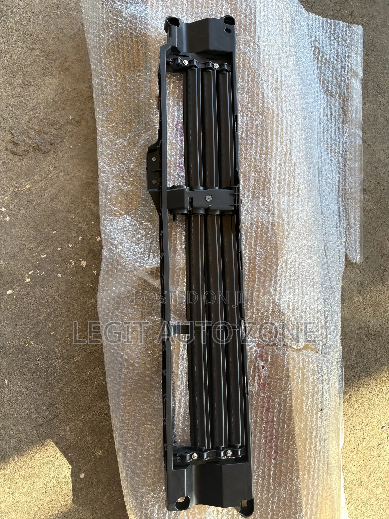 Honda CRV 2024,2023,2025, Shutter Grill With Motor
