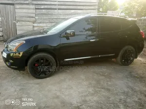 Nissan Rogue SV 2012 Black