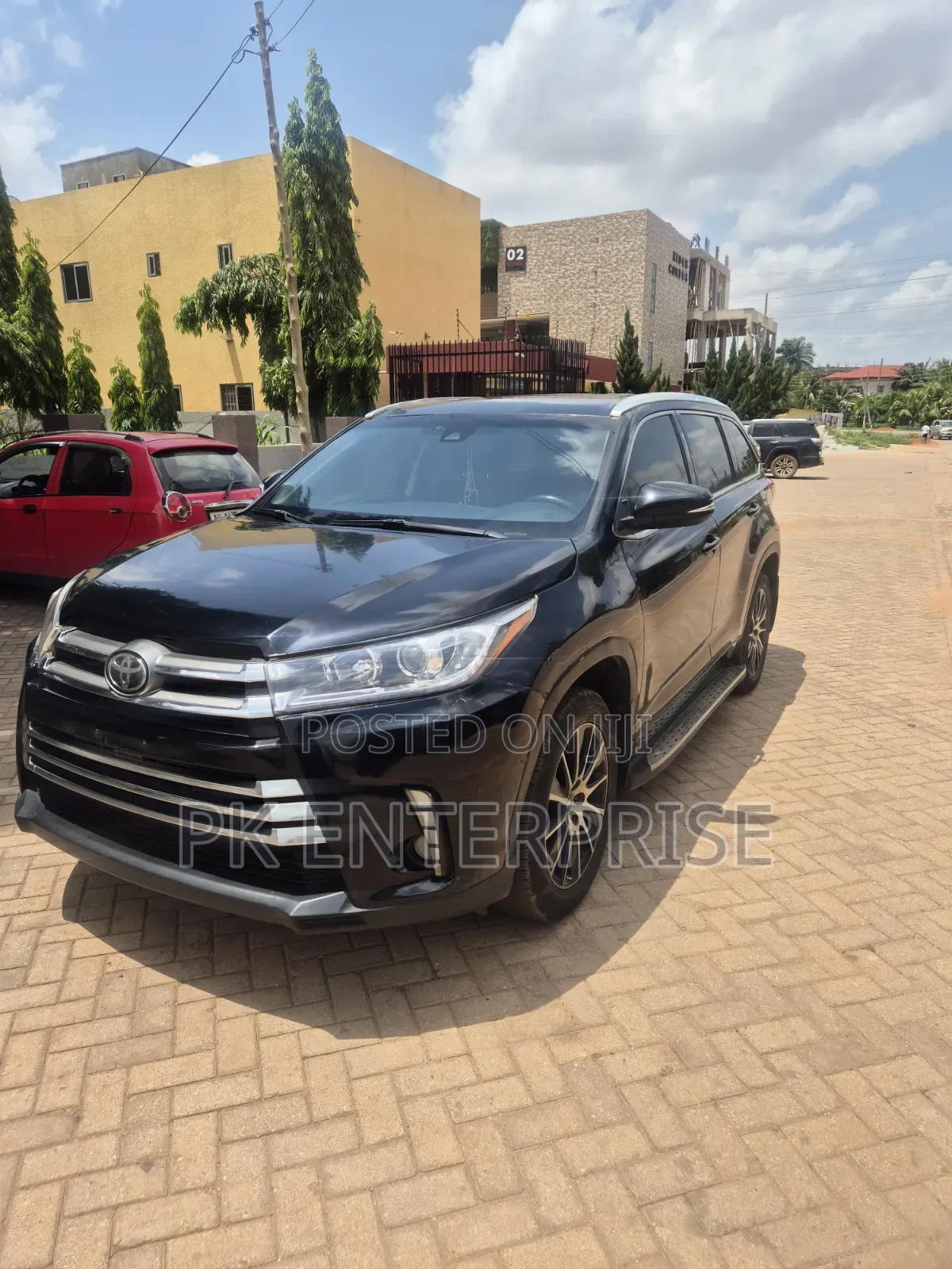Toyota Highlander SE 4x4 V6 (3.5L 6cyl 8A) 2018 Black