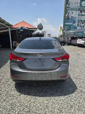 Hyundai Elantra Limited 4dr Sedan (1.8L 4cyl 6A) 2015 Gray