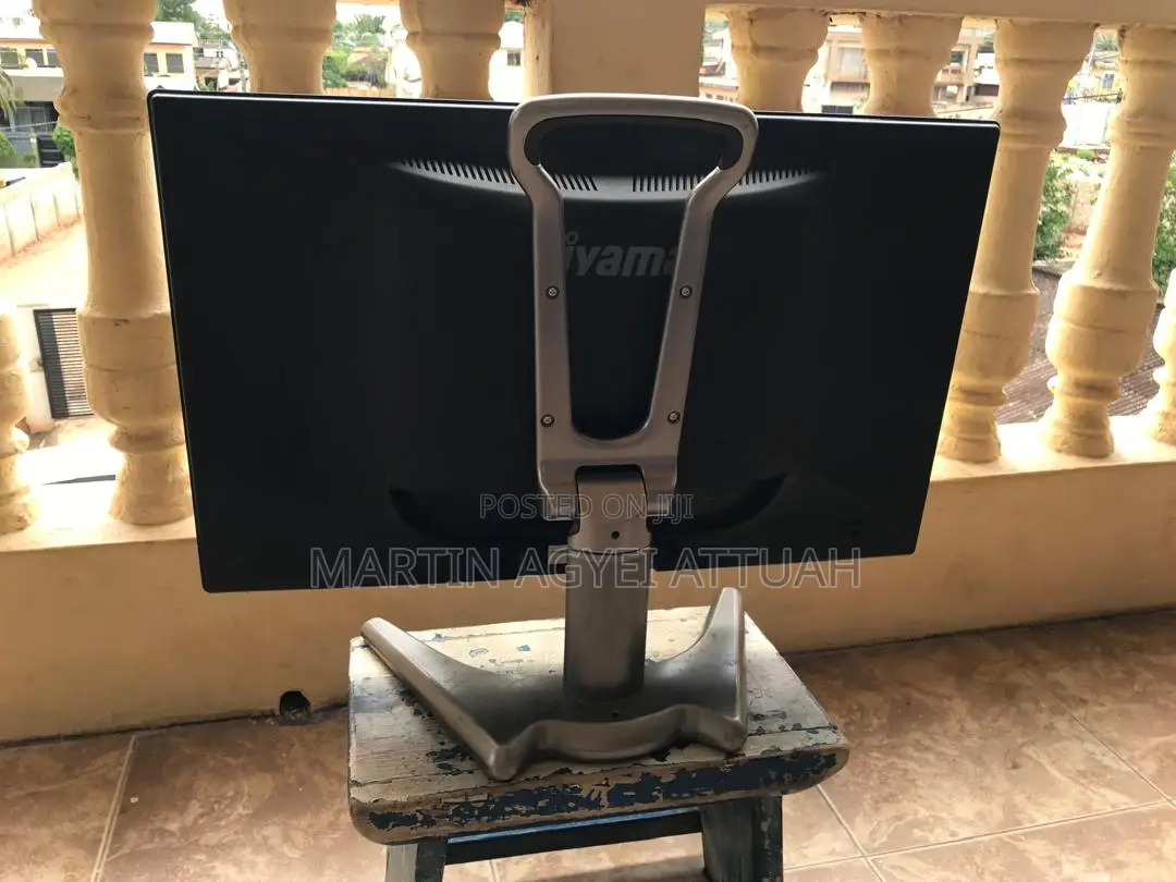 27 Inches Gaming Monitor
