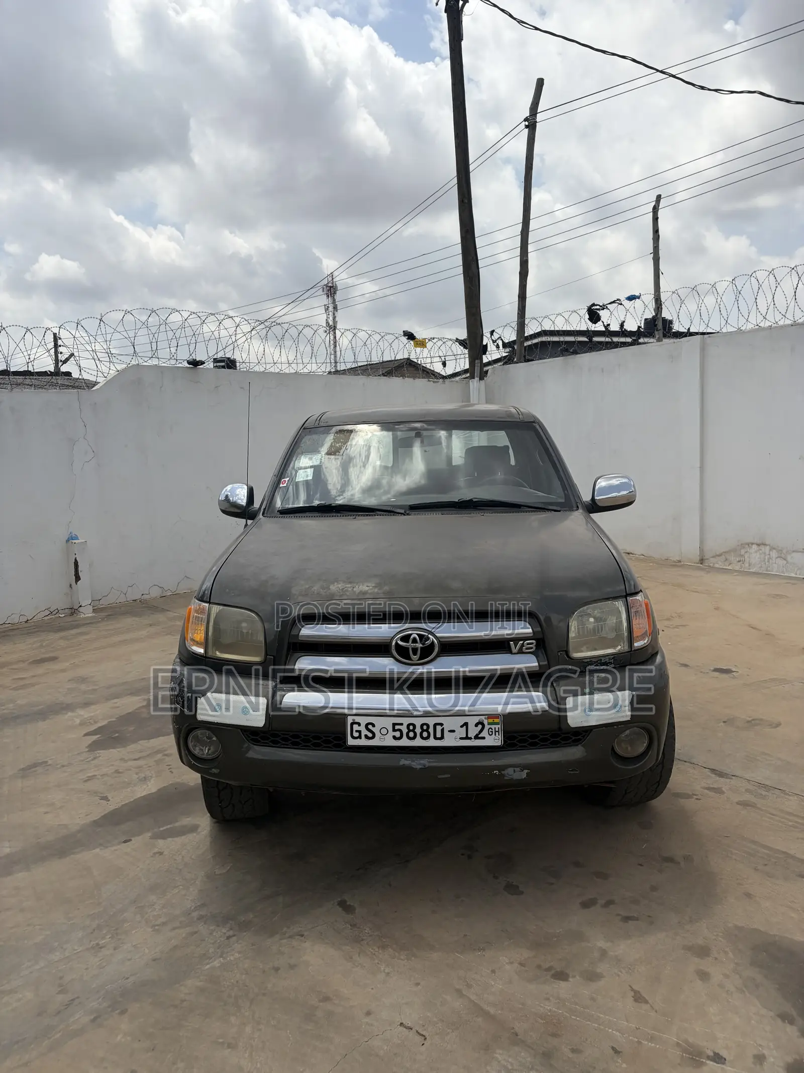 Toyota Tundra 2010 Gray