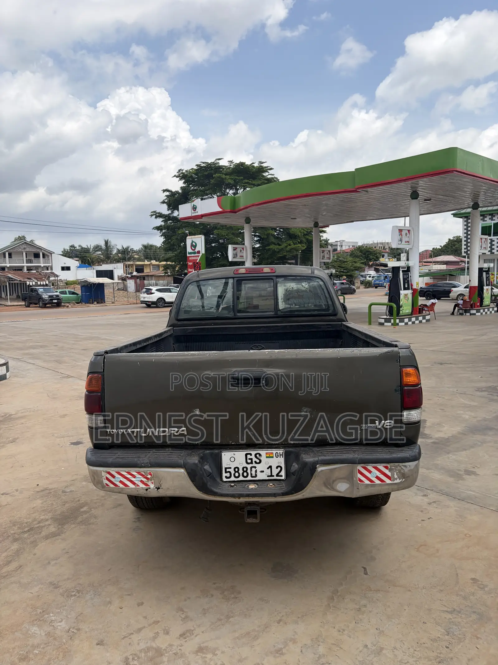 Toyota Tundra 2010 Gray
