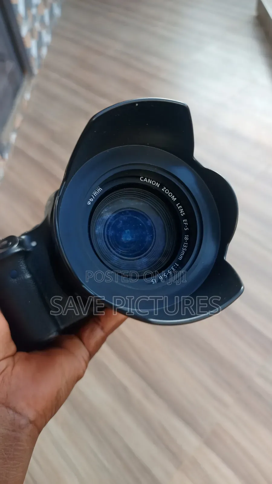 Canon 60d With 18 - 135mm Zoom Lens