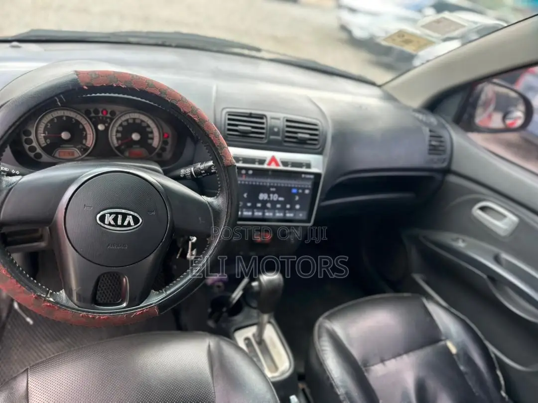 Kia Morning 2010 Red