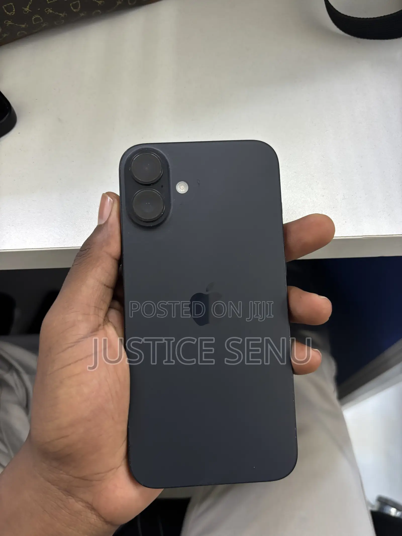 Apple iPhone 16 Plus 128 GB Black