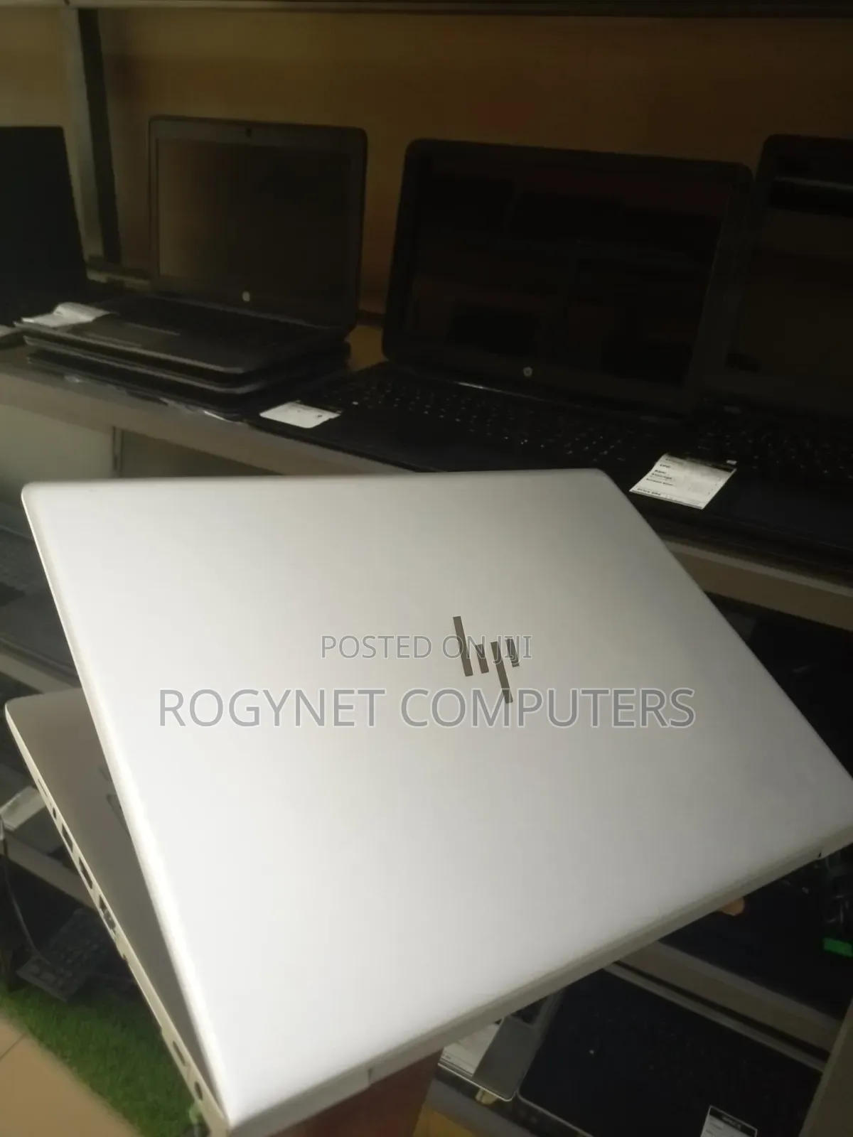 Laptop HP EliteBook 735 G6 16GB AMD Ryzen 5 SSD 256GB