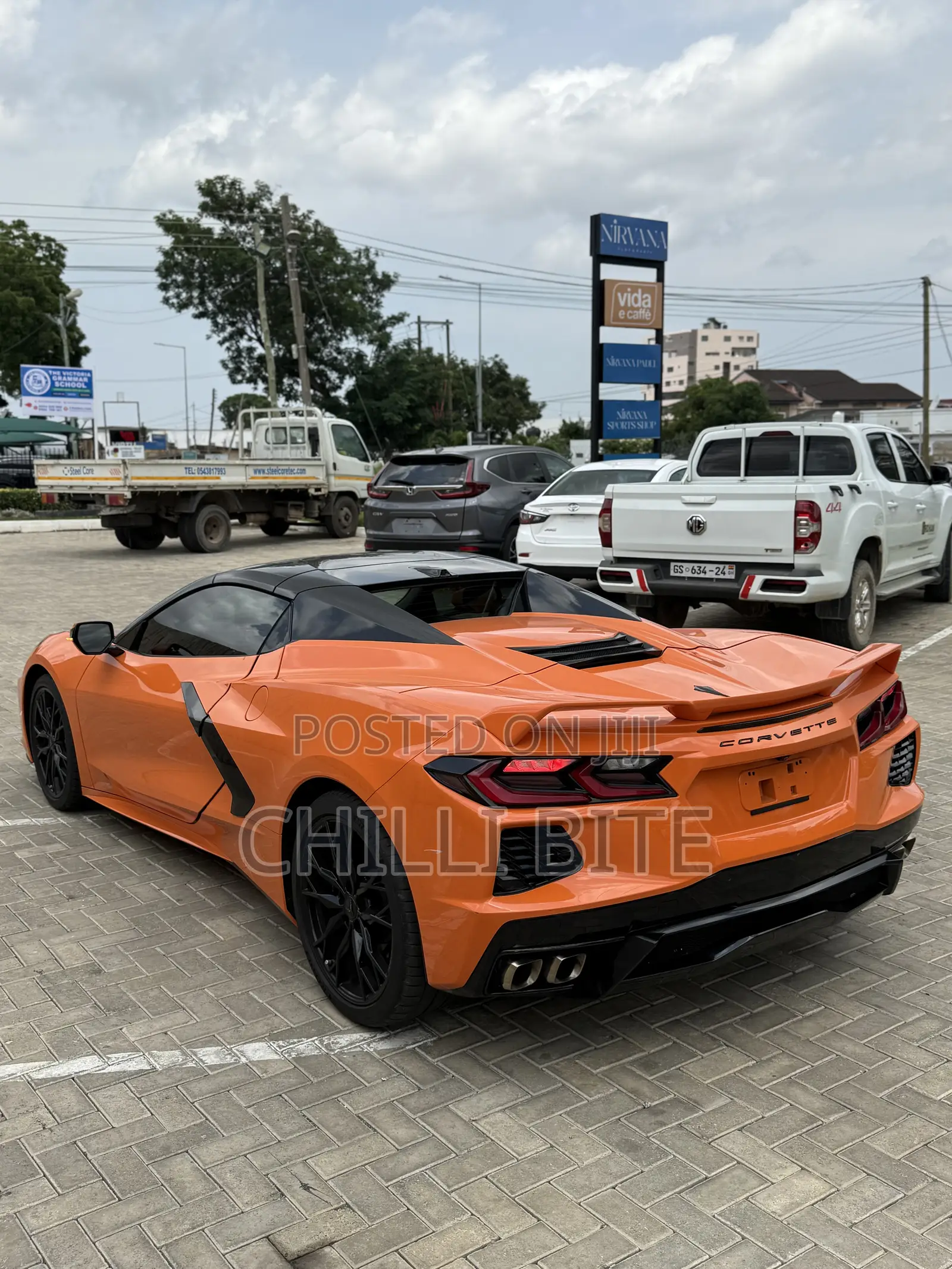 Chevrolet Corvette Stingray Convertible w/2LT 2023 Orange