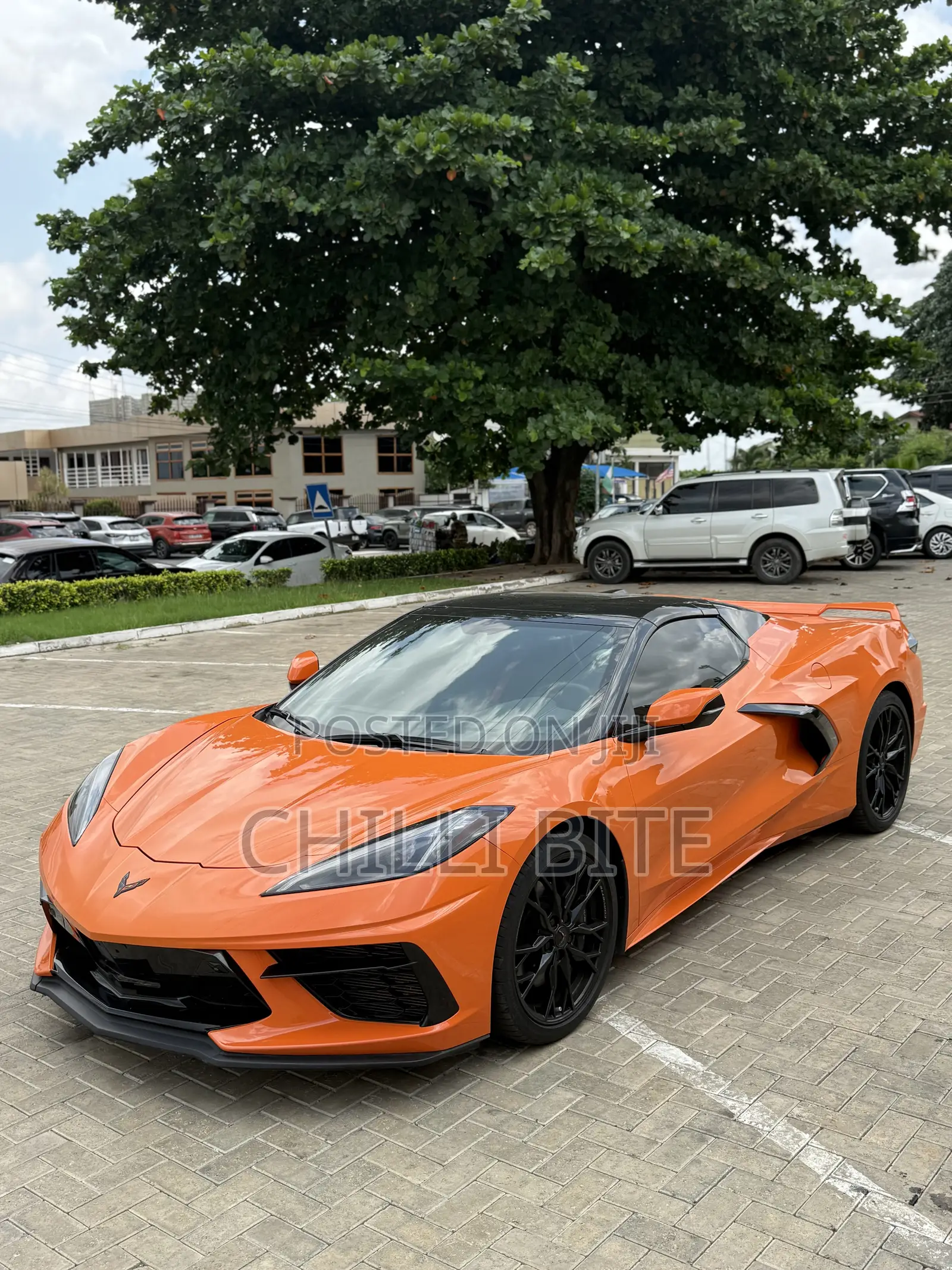 Chevrolet Corvette Stingray Convertible w/2LT 2023 Orange