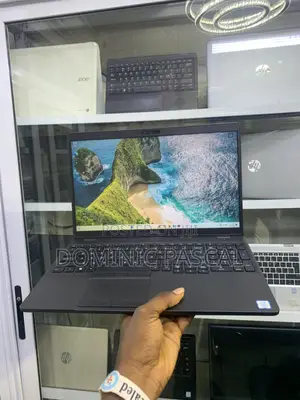 Laptop Dell Precision 3541 32GB Intel Core i7 SSD 512GB