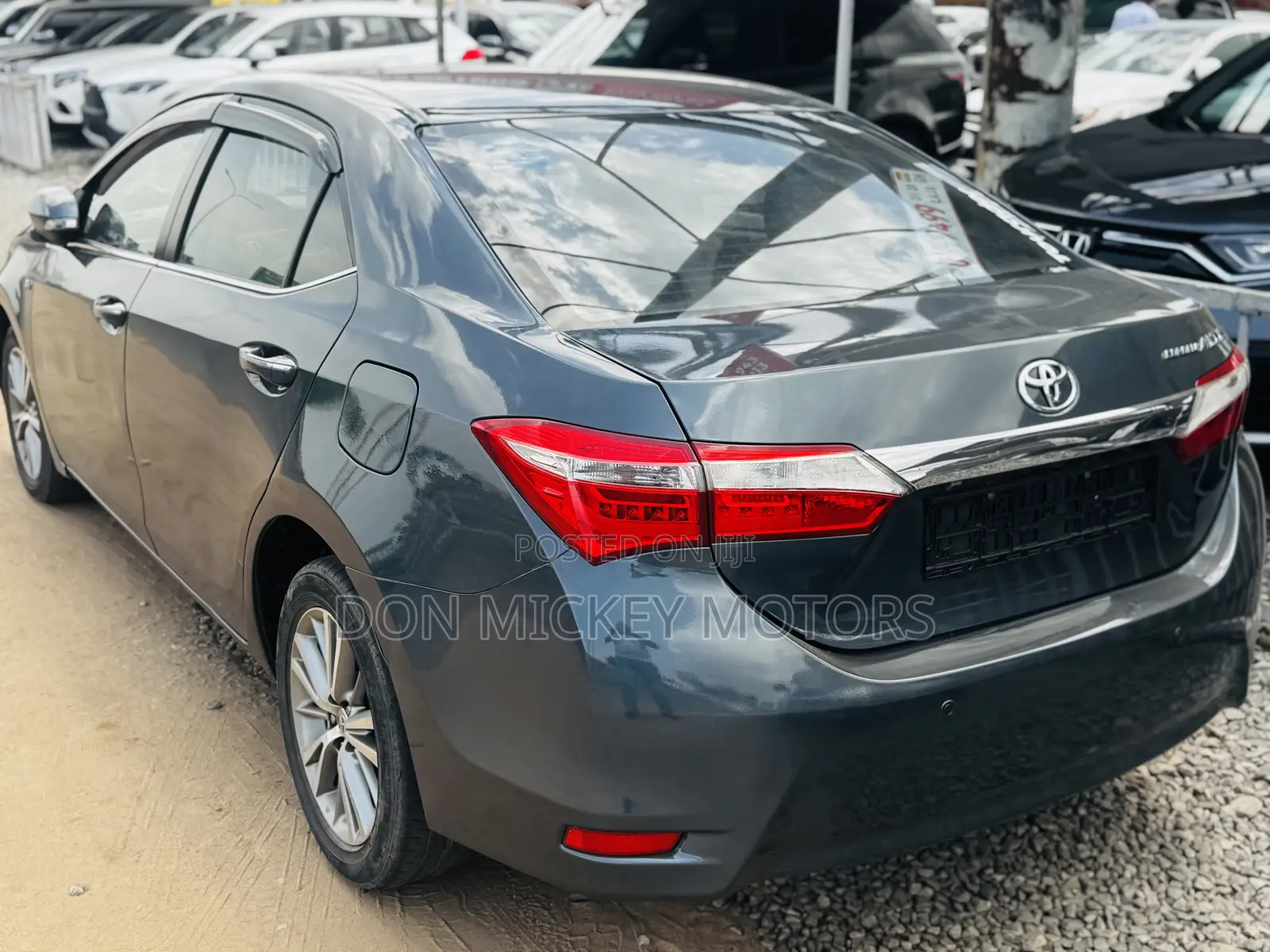 Toyota Corolla Altis 2015 Gray